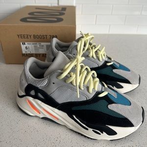 Adidas Yeezy Boost 700 Wave Runner